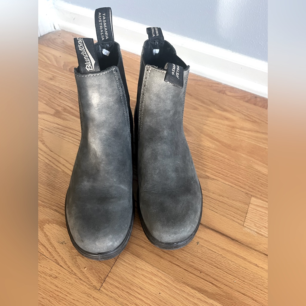 Blundstone High-Top Boot - Rustic Black Womens 8.5us